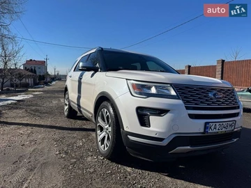 Авто Ford Explorer 2018 № 8549405