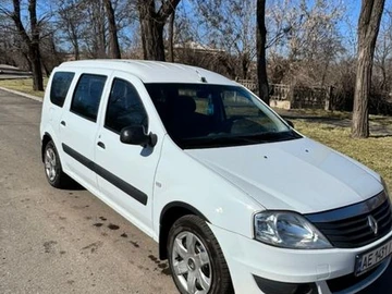 Авто Renault Logan 2011 № 8549469
