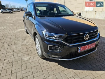 Авто Volkswagen T-Roc 2021 № 8549740