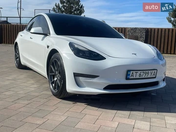Авто Tesla Model 3 2022 № 8549741