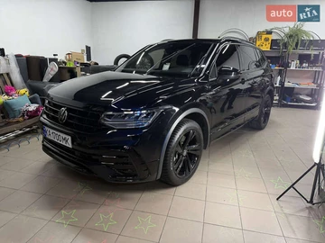 Авто Volkswagen Tiguan Allspace 2023 № 8549767