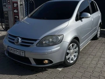 Авто Volkswagen Golf Plus 2005 № 8549978