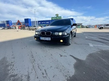 Авто BMW 5 Series 2002 № 8550013