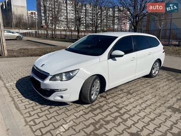 Авто Peugeot 308 2015 № 8550040