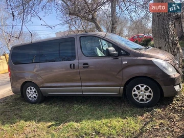 Авто Hyundai H-1 2014 № 8550053