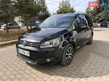 Авто Volkswagen Touran 2011 № 8550240