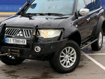 Авто Mitsubishi Pajero Sport 2010 № 8550263
