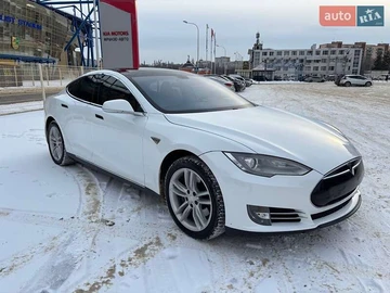 Авто Tesla Model S 2013 № 8550271