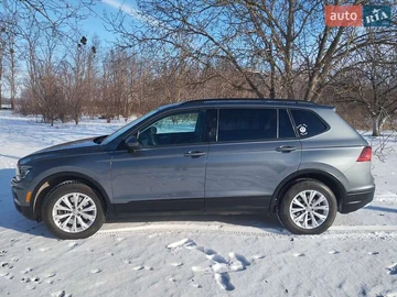 Авто Volkswagen Tiguan 2018 № 8550303