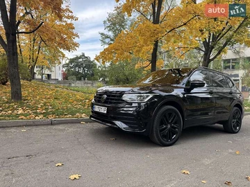 Авто Volkswagen Tiguan 2022 № 8550357