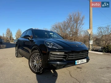 Авто Porsche Cayenne 2019 № 8550527