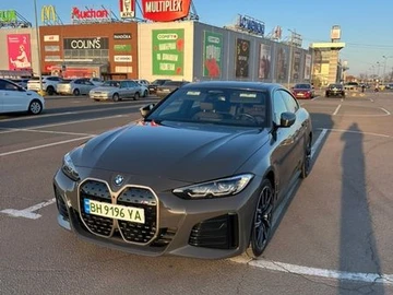 Авто BMW I4 2023 № 8550532