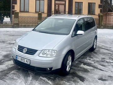 Авто Volkswagen Touran 2005 № 8550605