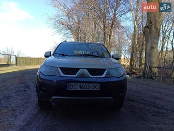 Авто Mitsubishi Outlander Xl 2008 № 8550641