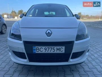 Авто Renault Scenic 2010 № 8550660