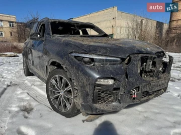 Авто BMW X5 2020 № 8550941