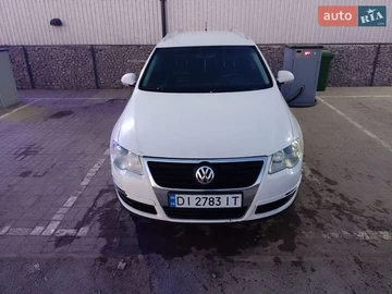 Авто Volkswagen Passat 2010 № 8551392
