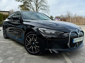 Авто BMW I4 2023 № 8551712
