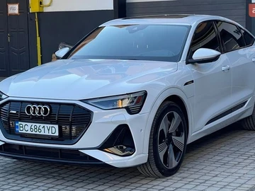 Авто Audi E-Tron Sportback 2020 № 8551826