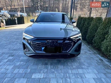 Авто Audi Q8 E-Tron 2024 № 8551835