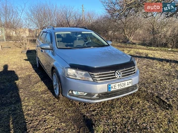 Авто Volkswagen Passat 2011 № 8552219