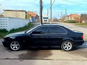 Авто BMW 5 Series 2000 № 8552519