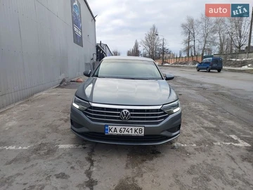 Авто Volkswagen Jetta 2019 № 8552563