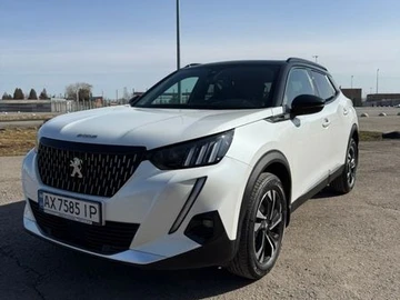 Авто Peugeot 2008 2020 № 8552897