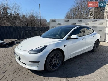Авто Tesla Model 3 2021 № 8552986