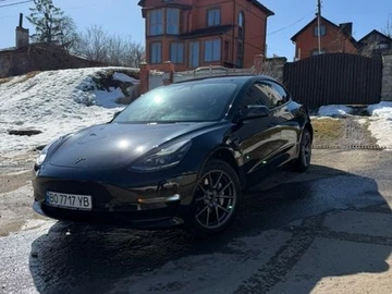 Авто Tesla Model 3 2021 № 8553203