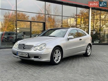 Авто Mercedes C-Class 2004 № 8553287