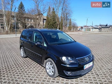 Авто Volkswagen Touran 2007 № 8553329