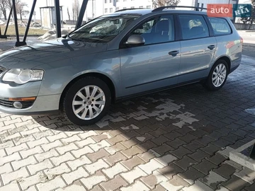 Авто Volkswagen Passat 2009 № 8553339