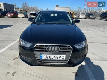 Авто Audi A4 2014 № 8553383