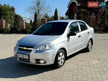 Авто Chevrolet Aveo 2008 № 8553634