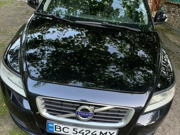 Авто Volvo V50 2010 № 8553652