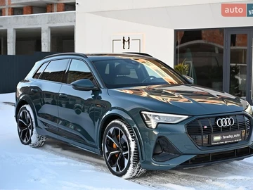 Авто Audi E-Tron S 2021 № 8554031
