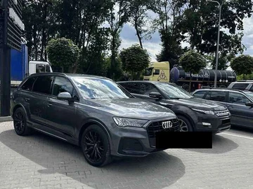 Авто Audi Q7 2021 № 8554036