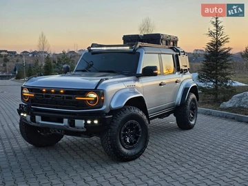 Авто Ford Bronco 2024 № 8554043