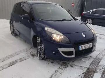 Авто Renault Scenic 2011 № 8554107