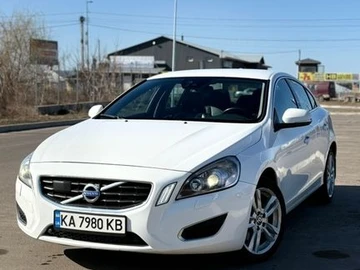 Авто Volvo S60 2013 № 8554374