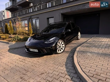 Авто Tesla Model 3 2020 № 8554432