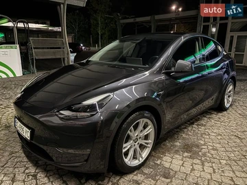 Авто Tesla Model Y 2024 № 8554690