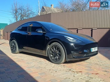 Авто Tesla Model Y 2022 № 8554701