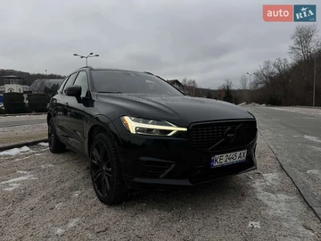 Авто Volvo Xc60 2018 № 8554713