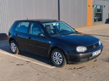 Авто Volkswagen Golf 1999 № 8554757