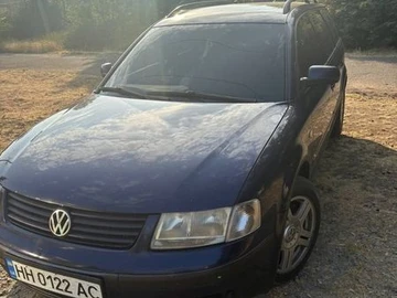 Авто Volkswagen Passat 1999 № 8554795