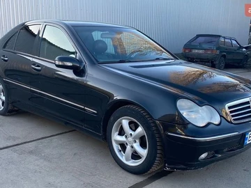 Авто Mercedes C-Class 2003 № 8555010