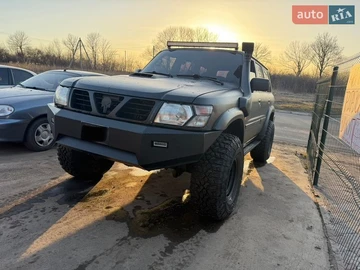 Авто Nissan Patrol 2003 № 8555099