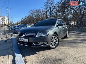 Авто Volkswagen Passat 2013 № 8555314